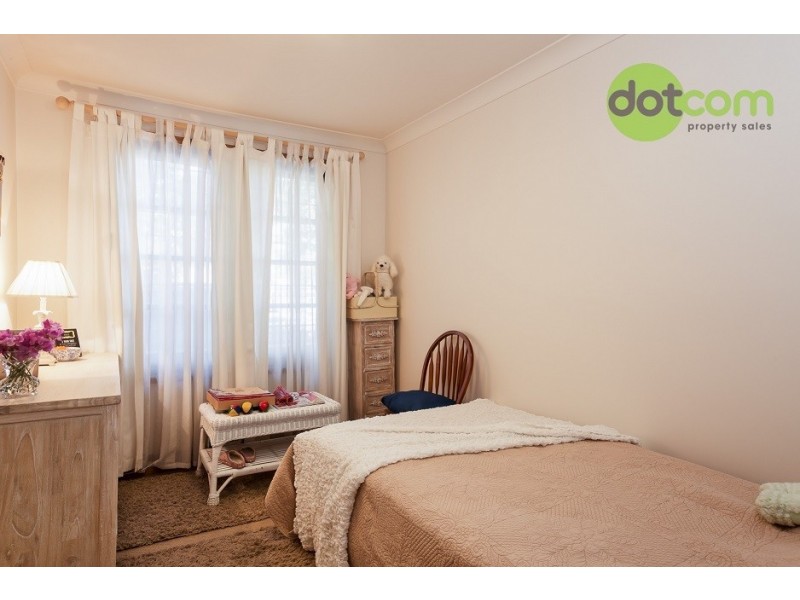 11 Donald Street, Hamilton NSW 2303