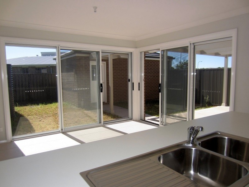 7B Grove Street, Fern Bay NSW 2295