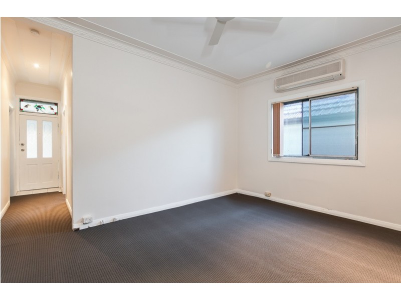 127 Fleming Street, Wickham NSW 2293