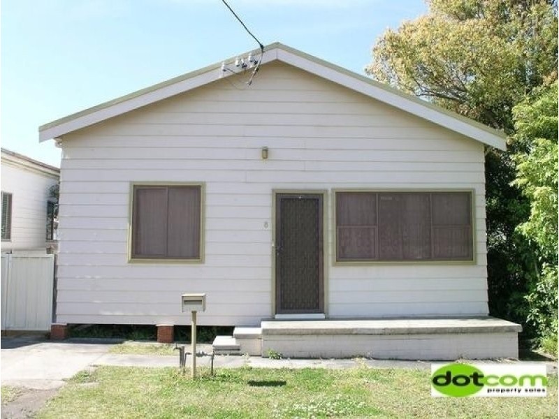 8 Edward Street, Cardiff NSW 2285