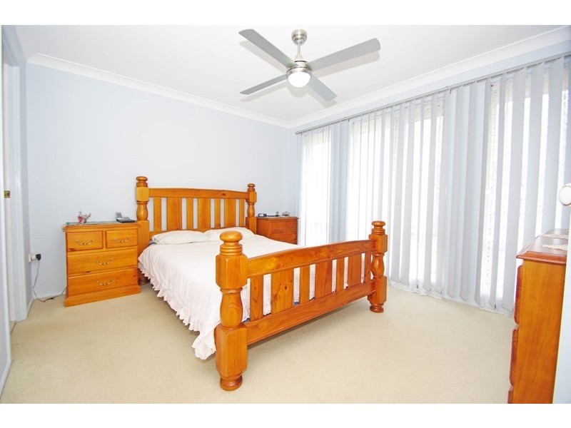 4 Cornus Circuit, Cameron Park NSW 2285