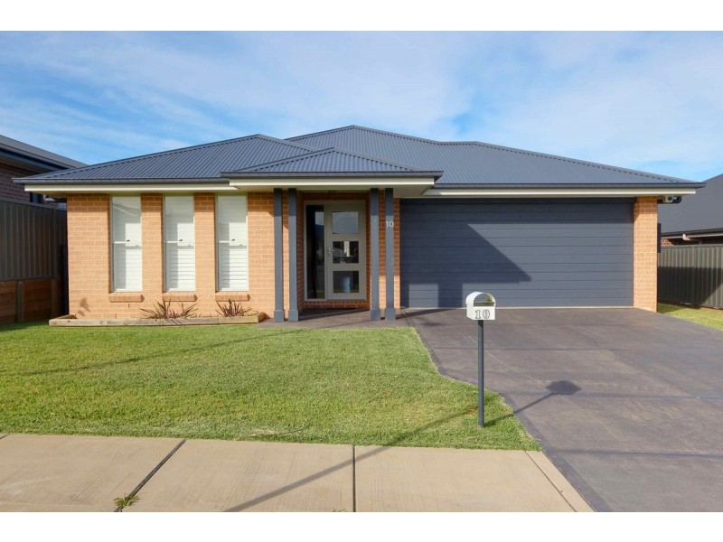 10 Wattlebird Avenue, Cooranbong NSW 2265