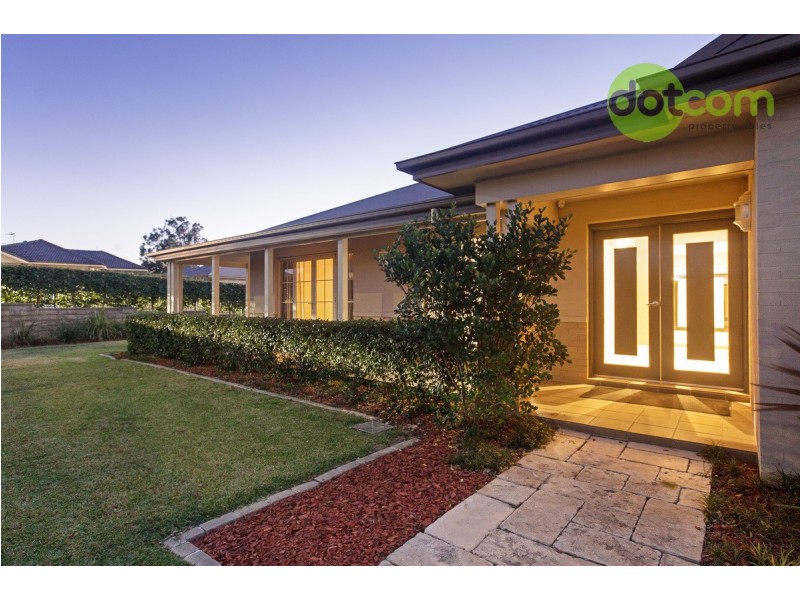 1 Fullford Cove, Aberglasslyn NSW 2320