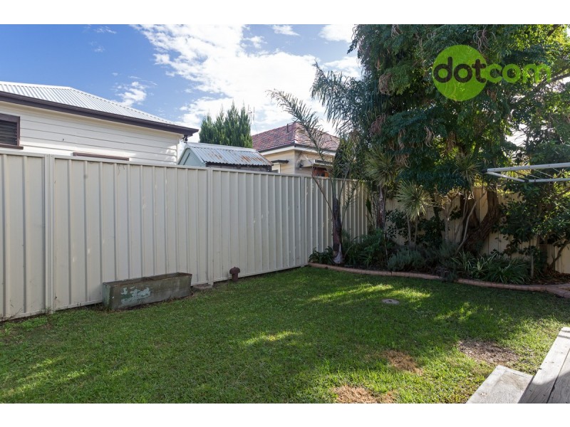 16 Bowser Street, Hamilton North NSW 2292