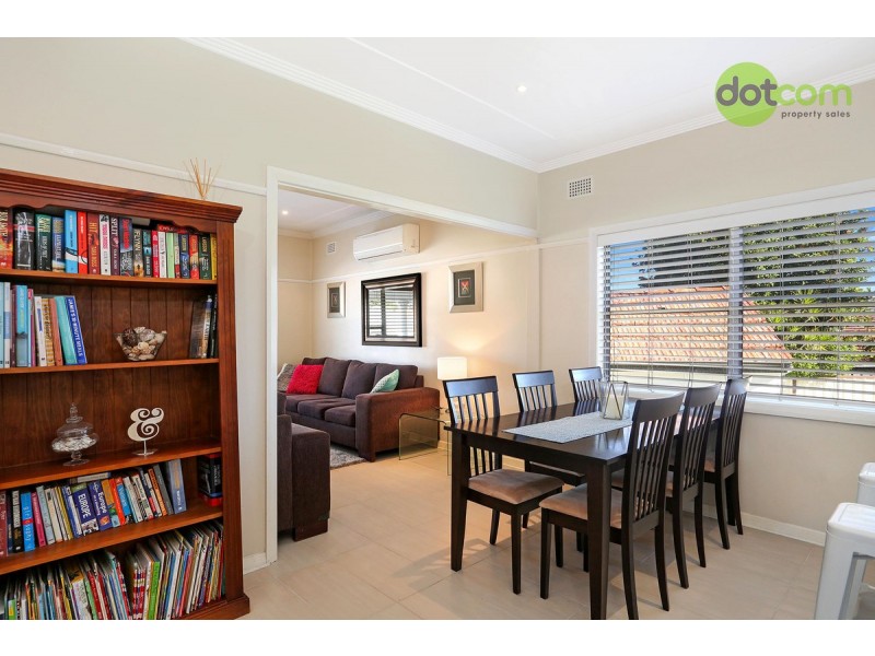 2 Garry Street, Waratah NSW 2298