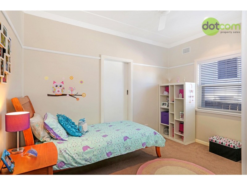 2 Garry Street, Waratah NSW 2298