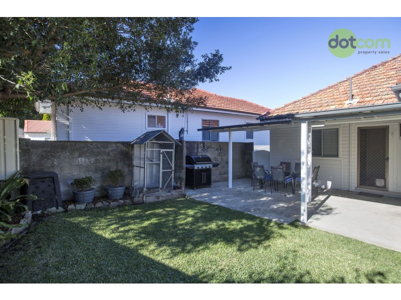 2 Garry Street, Waratah NSW 2298