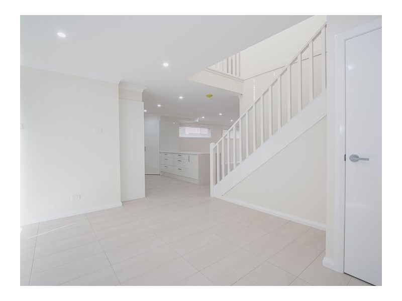 2/4E Kemp Street, Wallsend NSW 2287