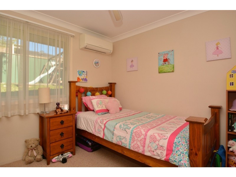 8 Cypress Close, Fletcher NSW 2287