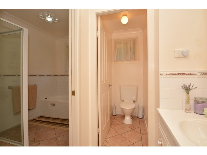 8 Cypress Close, Fletcher NSW 2287