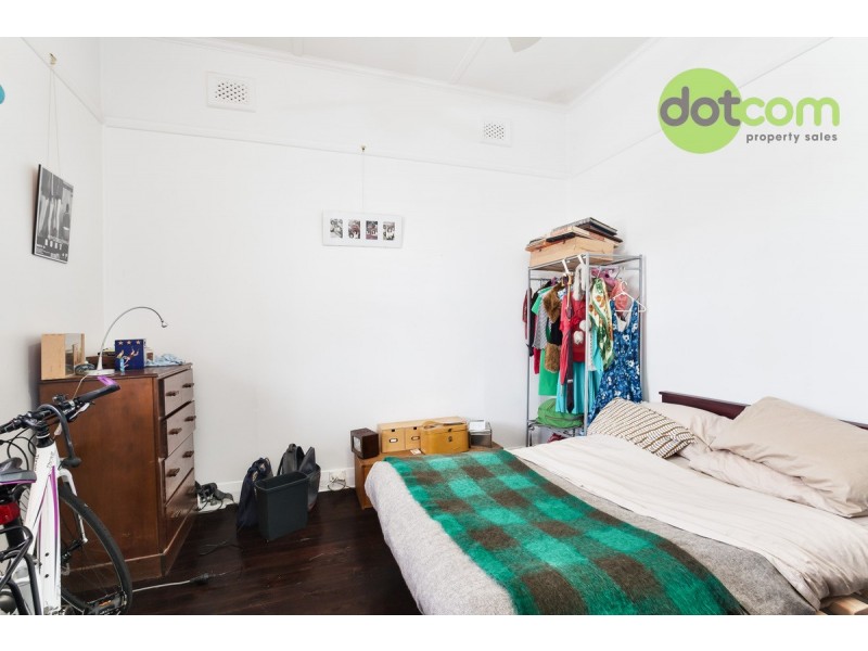 11 Gulliver Street, Hamilton NSW 2303