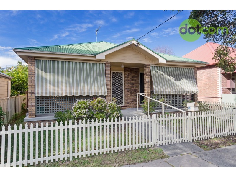 2 Bowker Street, Georgetown NSW 2298