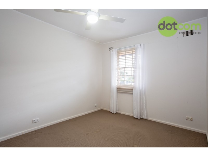 2A Mosbri Crescent, The Hill NSW 2300