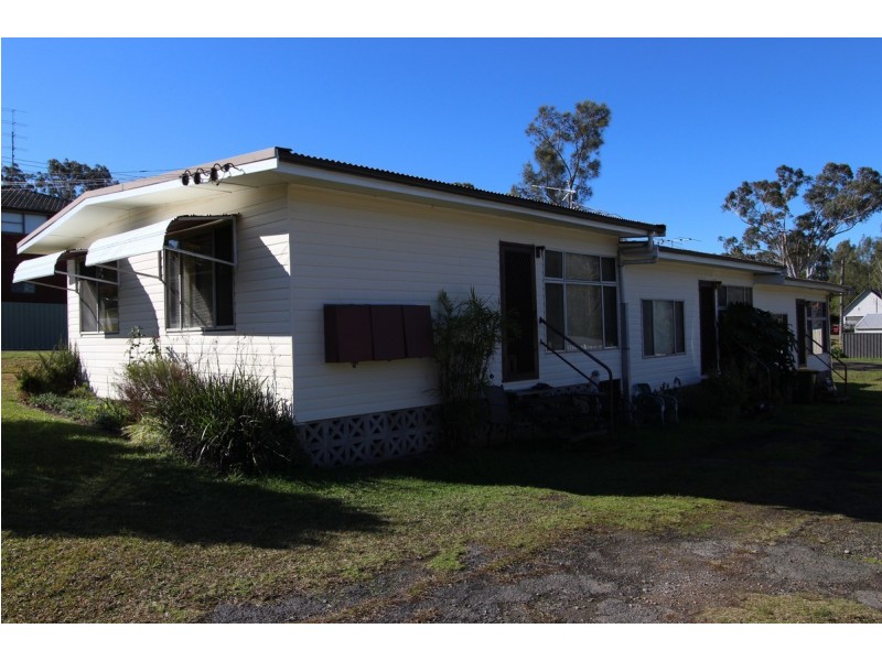 3 FLATS 15 Red Hill Street, Cooranbong NSW 2265