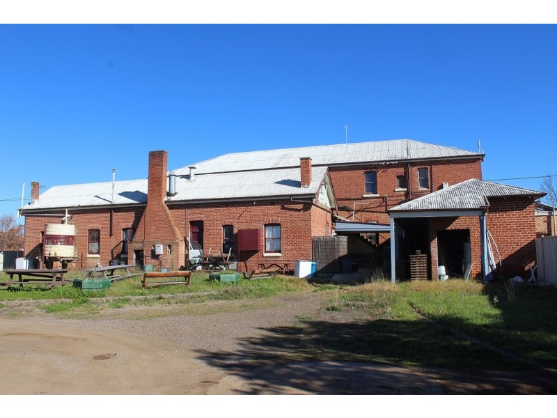 82 – 82A Queen Street, Barraba NSW 2347