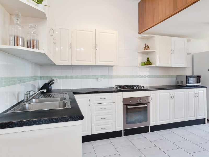 42 Tyrrell Street, The Hill NSW 2300