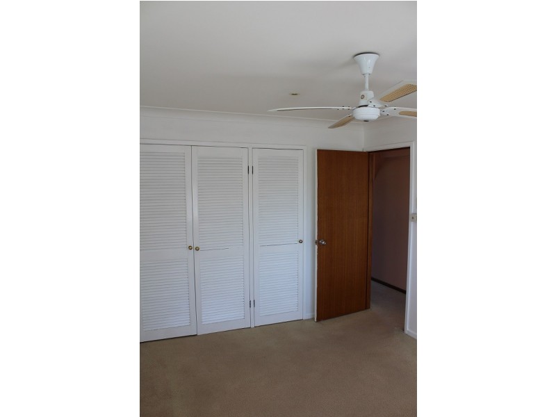 4/31-37 Tenth Avenue, Budgewoi NSW 2262