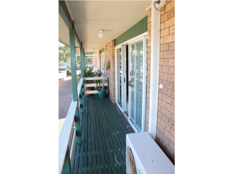 4/31-37 Tenth Avenue, Budgewoi NSW 2262