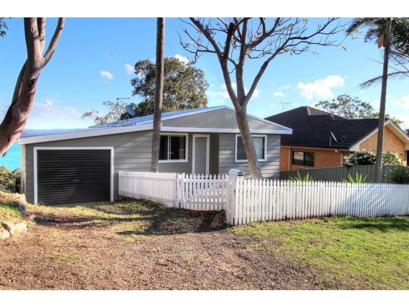81 Lakeview Road, Wangi Wangi NSW 2267