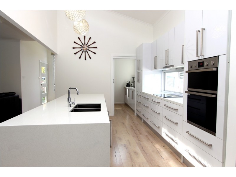 2 Bulgonia Road, Brightwaters NSW 2264