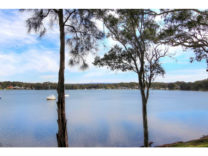 2 Bulgonia Road, Brightwaters NSW 2264