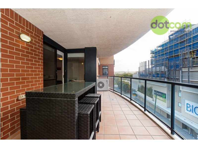 503/4 Ravenshaw Street, Newcastle NSW 2300