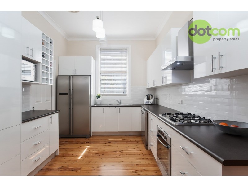 82 Kerr Street, Mayfield NSW 2304