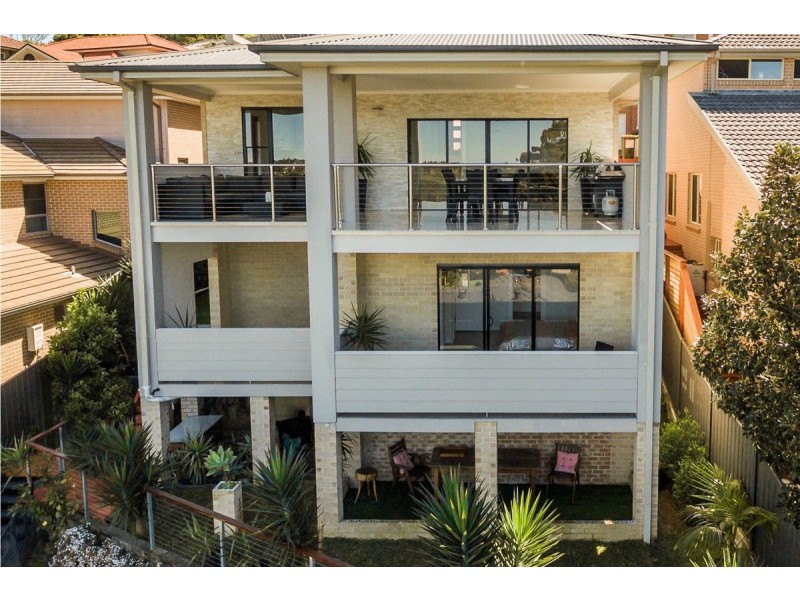 11 Mangalore Drive, Winston Hills NSW 2153