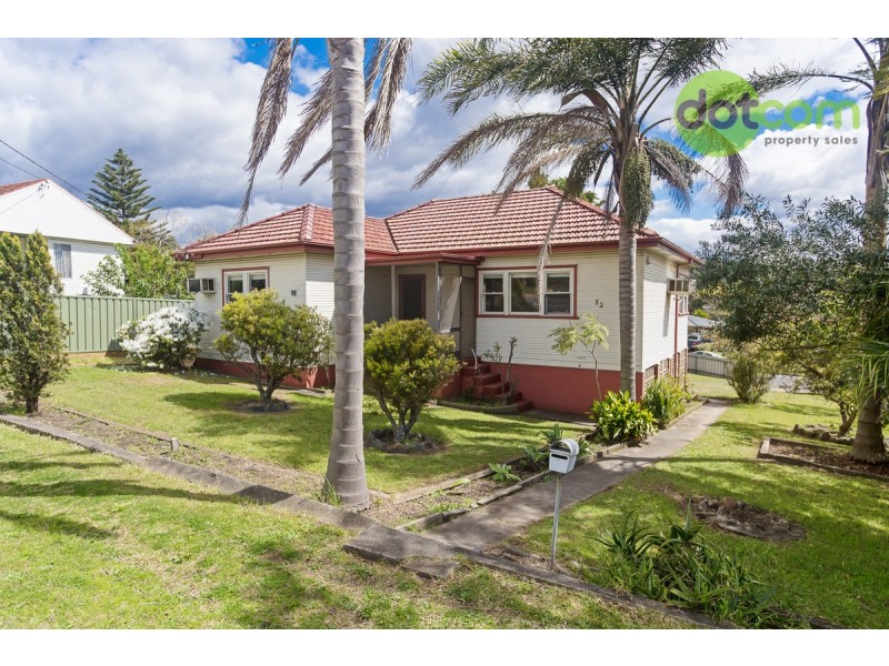 52 Lake Road, Wallsend NSW 2287