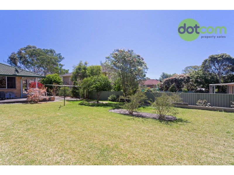 13 Rosemary Row, Rathmines NSW 2283