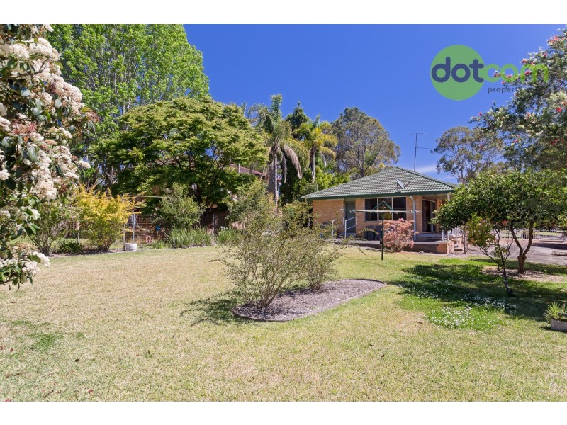 13 Rosemary Row, Rathmines NSW 2283