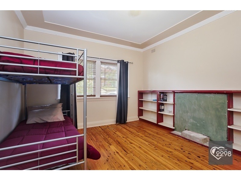 11 Schroder Avenue, Waratah NSW 2298