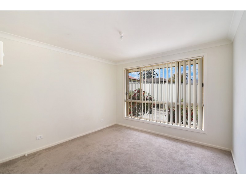 2/36 Neath Street, Pelaw Main NSW 2327