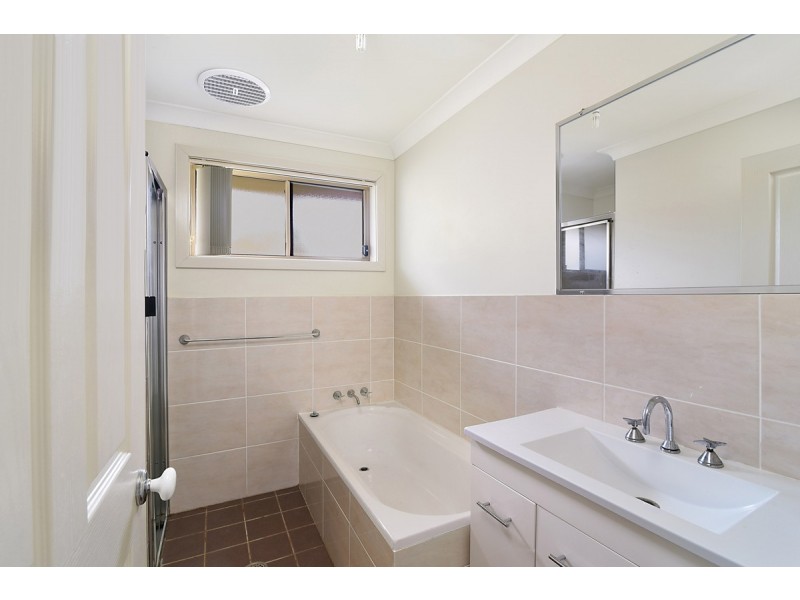 2/36 Neath Street, Pelaw Main NSW 2327