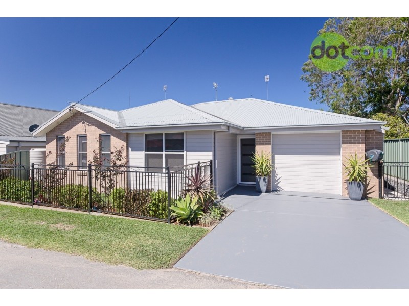 4 Whiteman Lane, Waratah NSW 2298