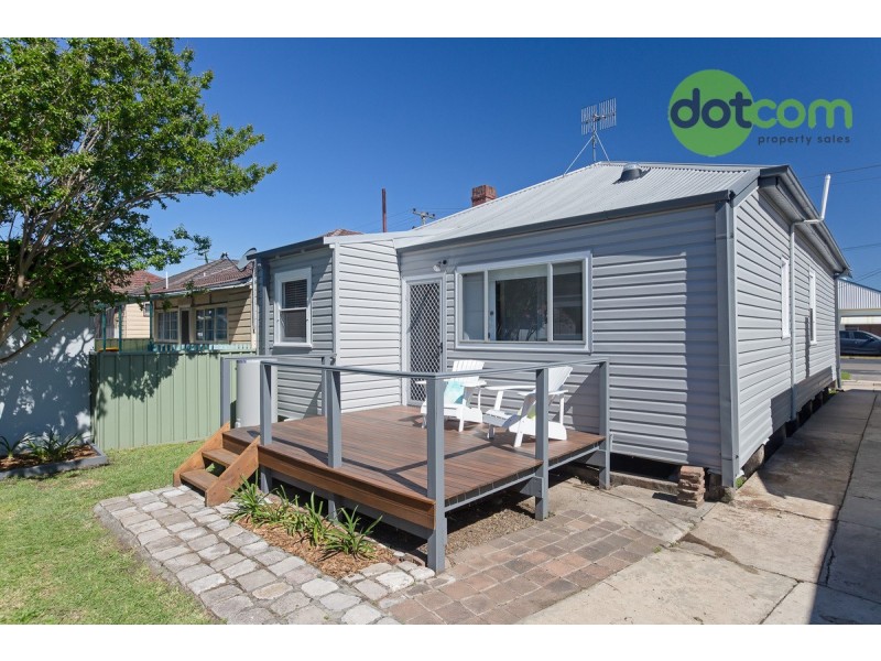 30 Macquarie Street, Mayfield NSW 2304