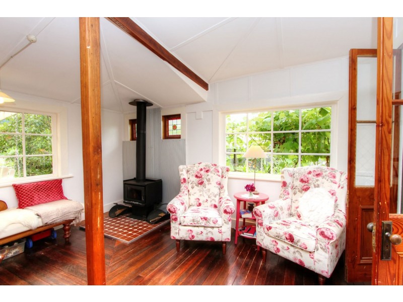 671 Freemans Drive, Cooranbong NSW 2265