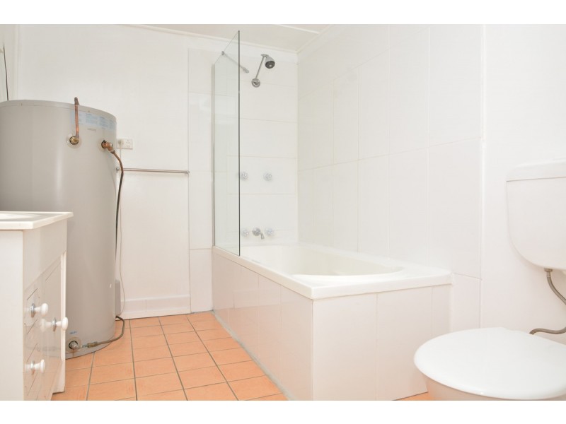 2 Short Street, Teralba NSW 2284