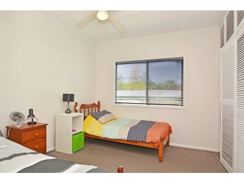 42 Red Hill Street, Cooranbong NSW 2265