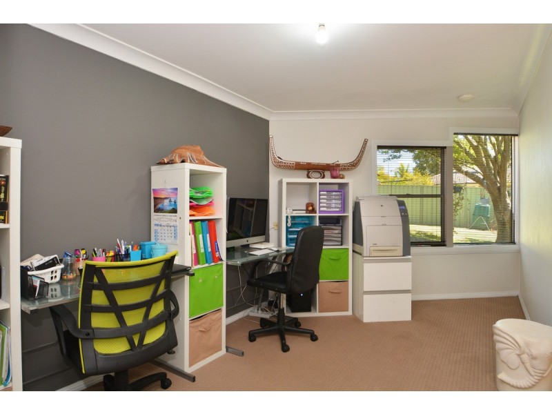 42 Red Hill Street, Cooranbong NSW 2265