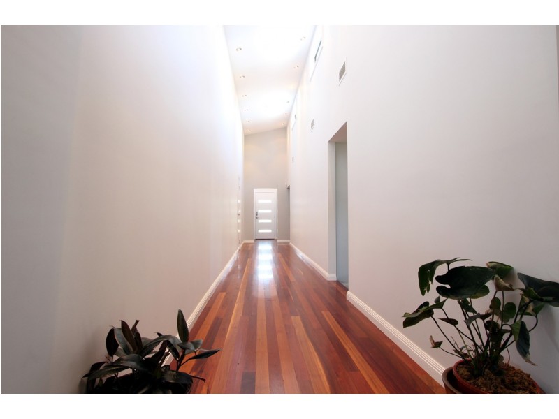 39 Eighth Avenue, Toukley NSW 2263