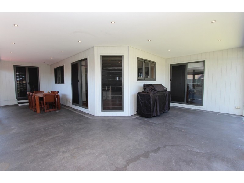 39 Eighth Avenue, Toukley NSW 2263