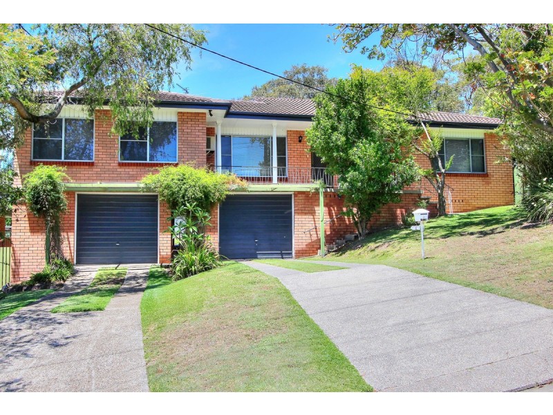 4  Harrison Street, Warners Bay NSW 2282