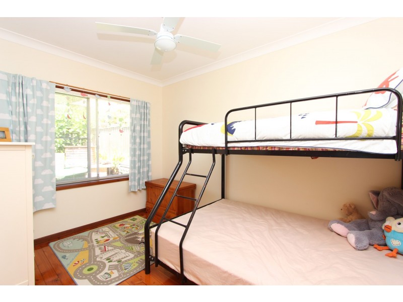 4  Harrison Street, Warners Bay NSW 2282