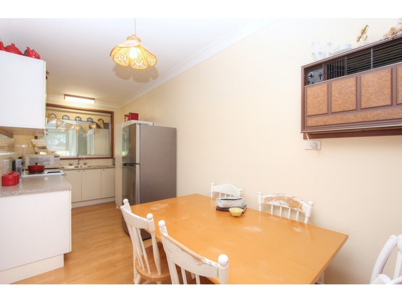 4  Harrison Street, Warners Bay NSW 2282