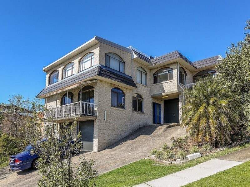 2/37 Nesca Parade, The Hill NSW 2300