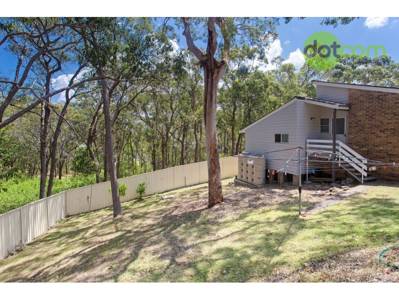 135 The Ridgeway, Bolton Point NSW 2283