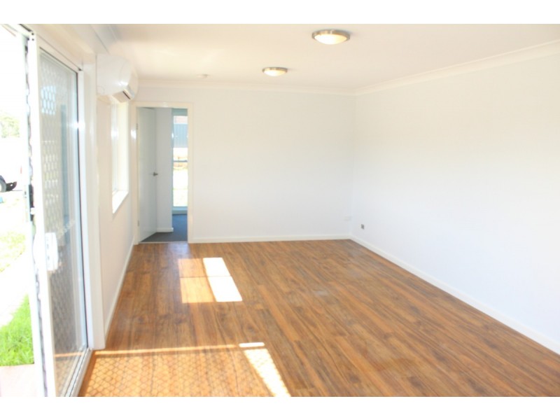 2/17 Bowerbird Avenue, Cooranbong NSW 2265