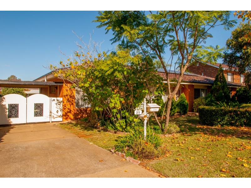 35 Sapphire Street, Dubbo NSW 2830
