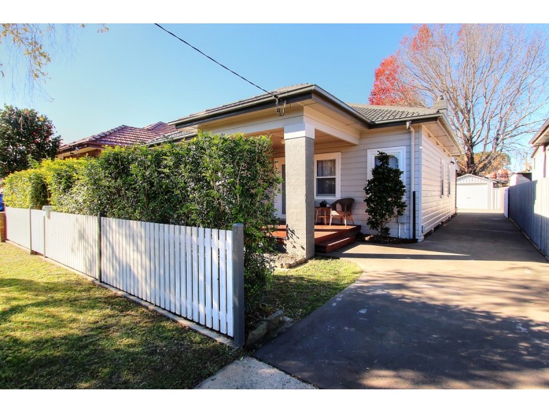 15 Hinkler Street, Mayfield NSW 2304